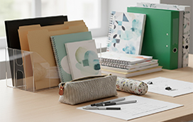 ТЕТРАДКИ / ПАПКИ / КЛАСЬОРИ / НЕСЕСЕРИ