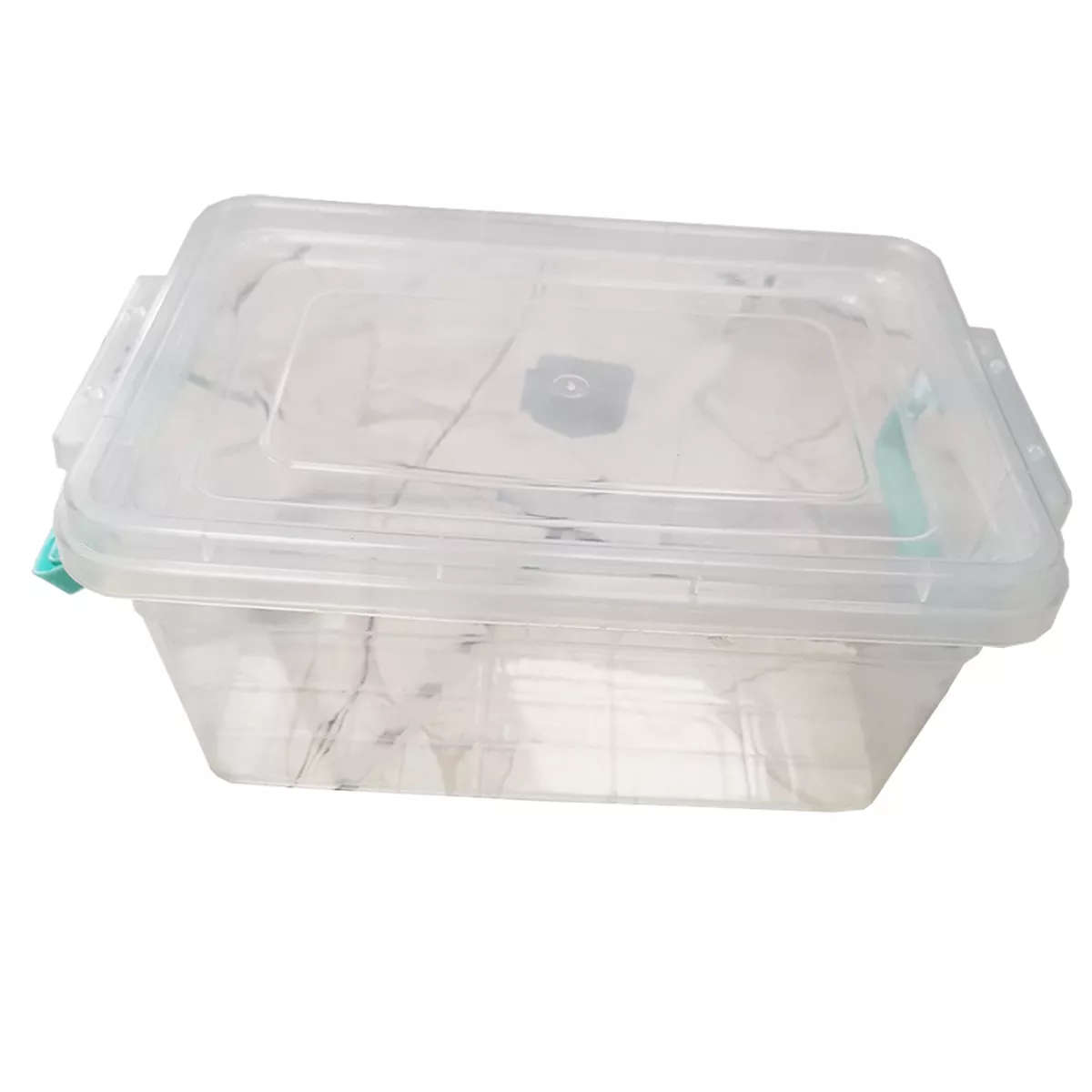 ПЛАСТМАСОВА КУТИЯ С ЩИПКИ 15Л