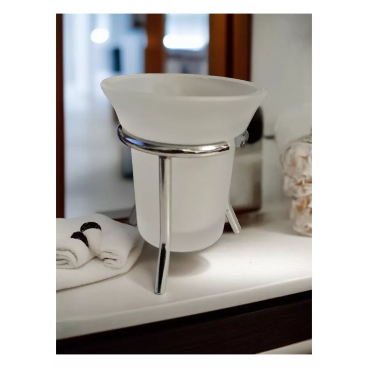 ЧАША ЗА ЧЕТКИ ЗА ЗЪБИ - 259