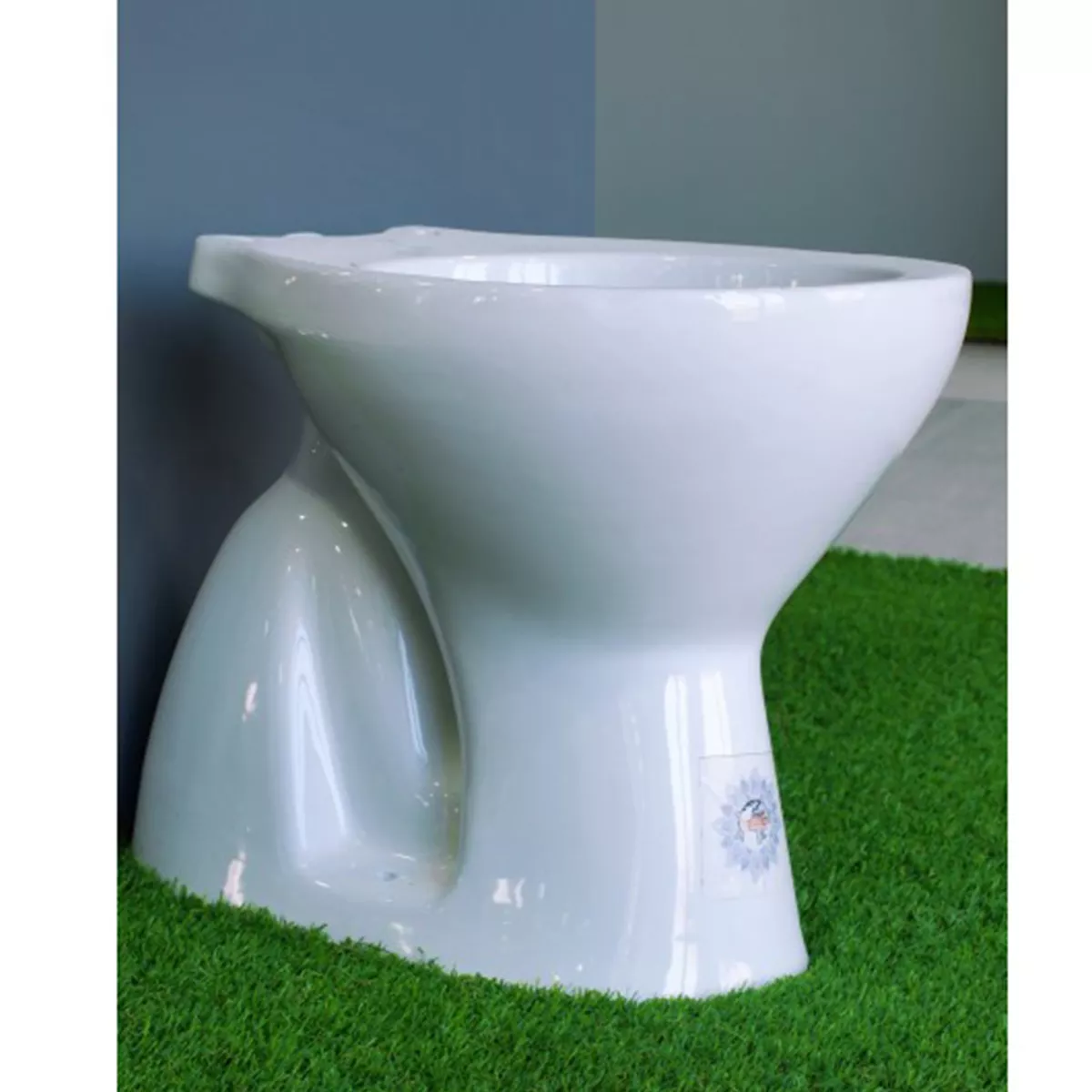 ТОАЛЕТНА ЧИНИЯ ДОЛНО 4836 RIMLESS