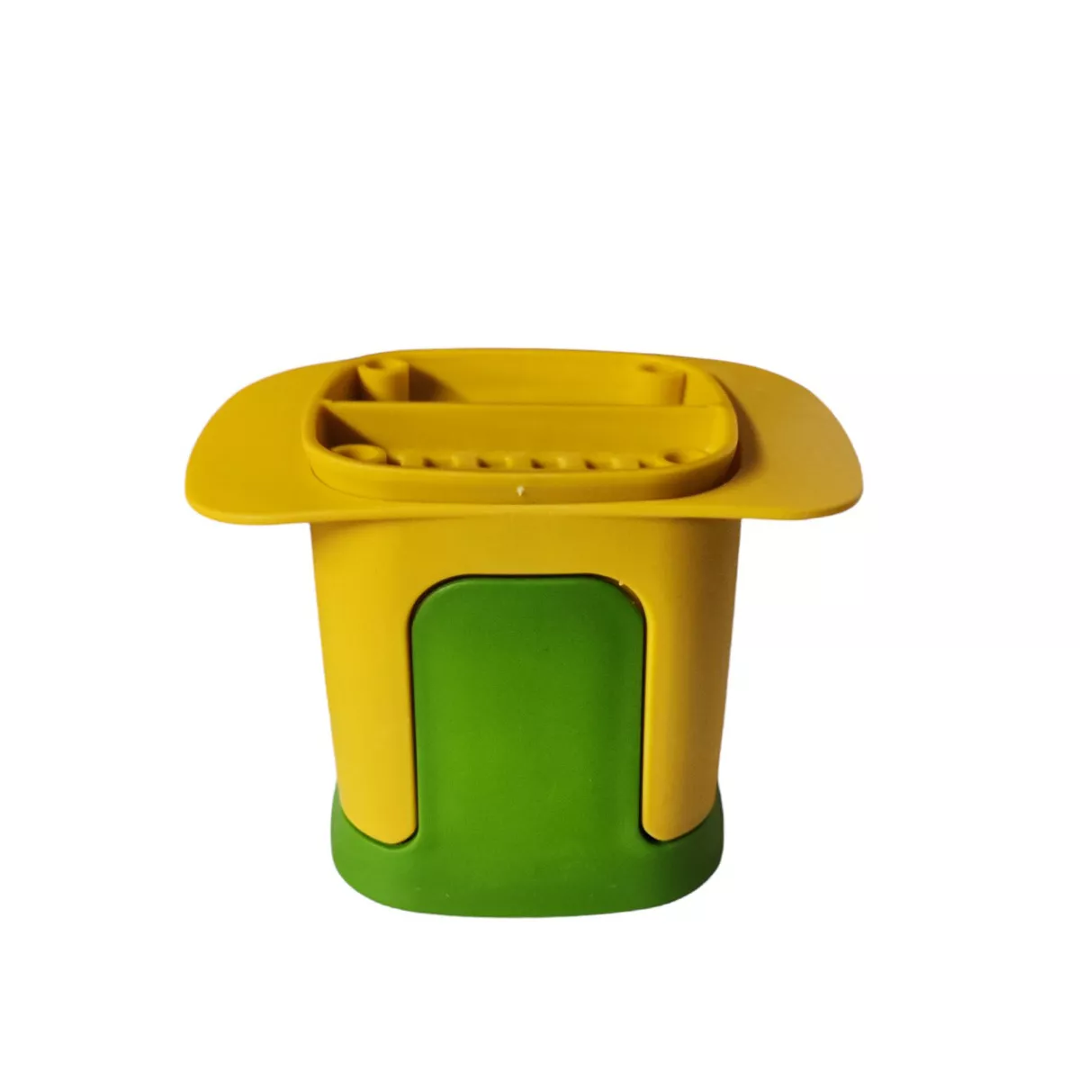 РЕЗАЧКА ЗА ЗЕЛЕНЧУЦИ /  И02-19039