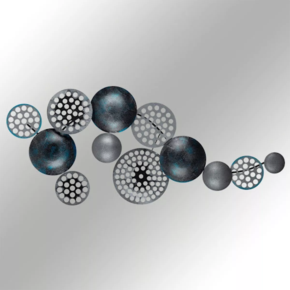 ДЕКОРАТИВЕН МЕТАЛЕН АКСЕСОАР ЗА СТЕНА 90/40 СМ