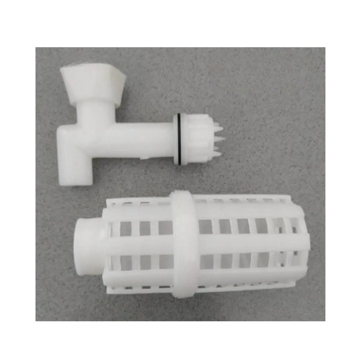 КАНЕЛКА КЪСА ЗА БИДОН С РЕШЕТКА - 341 А