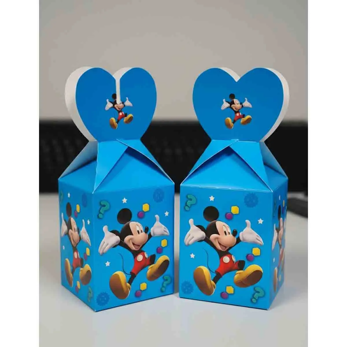 КУТИЯ ЗА ПОДАРЪК - И02-22572/1