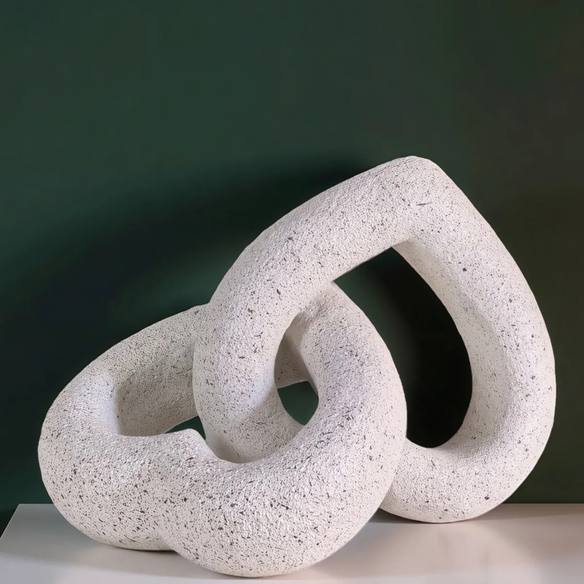 ДЕКОРАТИВНА СТАТУЕТКА - ПРЕПЛЕТЕНИ СЪРЦА, 22202Т3 - 81035800