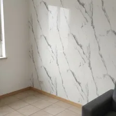 САМОЗАЛЕПВАЩ ТАПЕТ ГЛАНЦ-МРАМОР БЯЛ, 6003_1