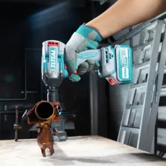 УДАРЕН ГАЙКОВЕРТ - TOTAL, LI2050_3